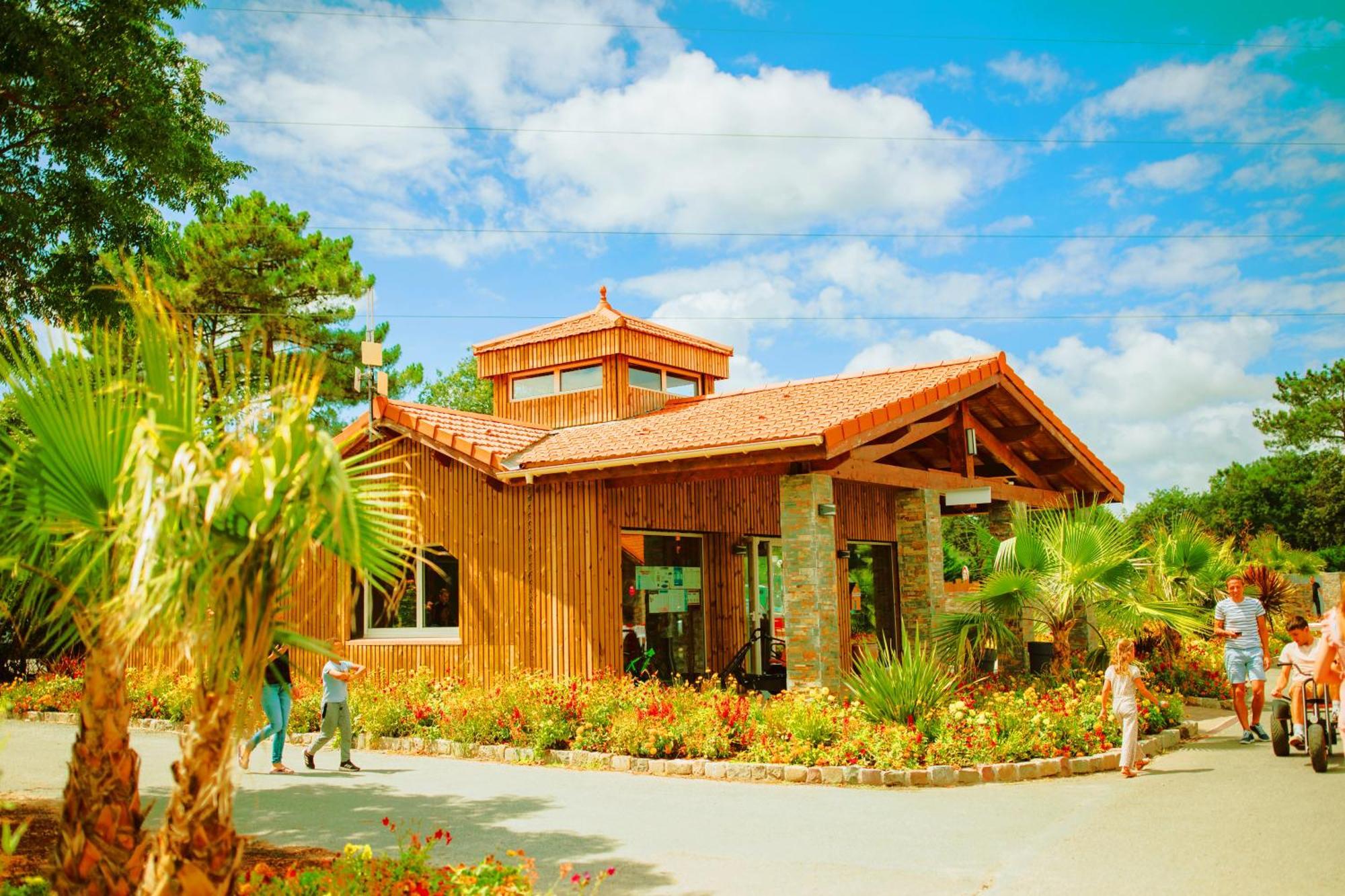 Camping Domaine Les Carrelets De Soulac - Maeva Selection Ngoại thất bức ảnh